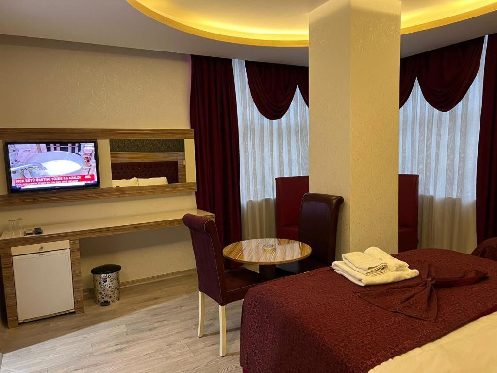 Grand Ezel Hotel Mersin  Bagian luar foto