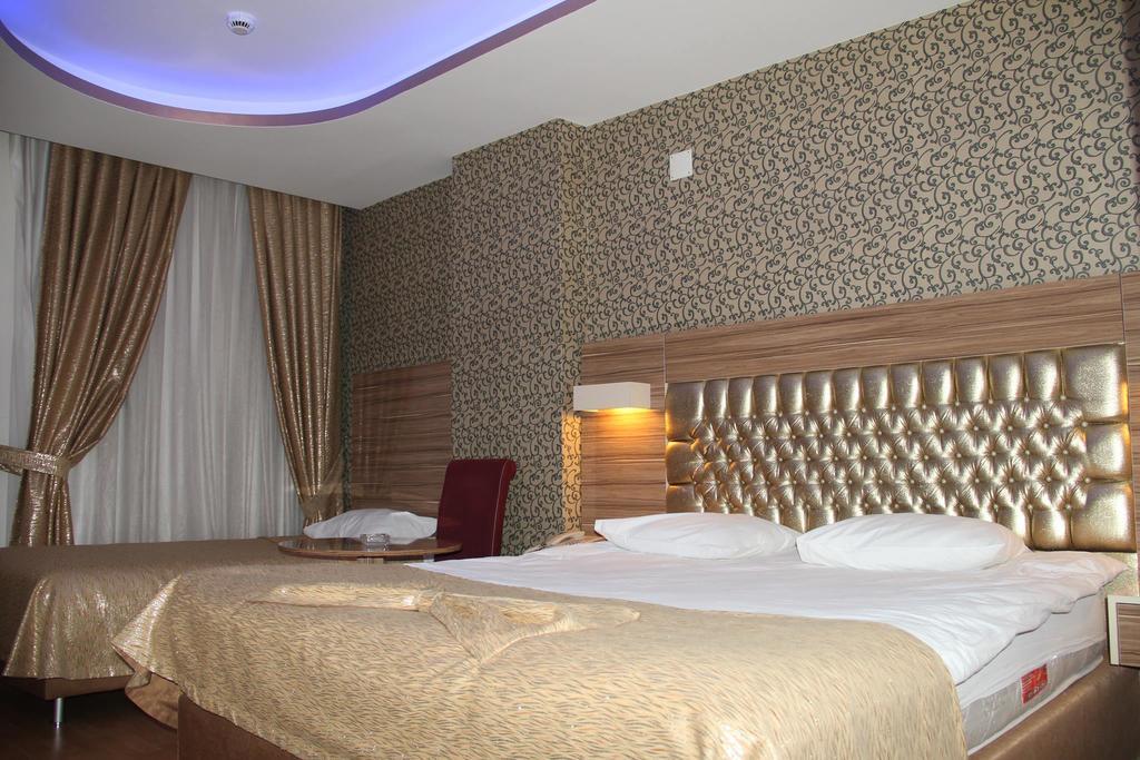 Grand Ezel Hotel Mersin  Bagian luar foto